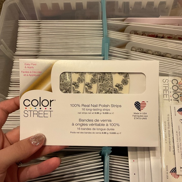 Color Street Flower Power - Picture 1 of 2